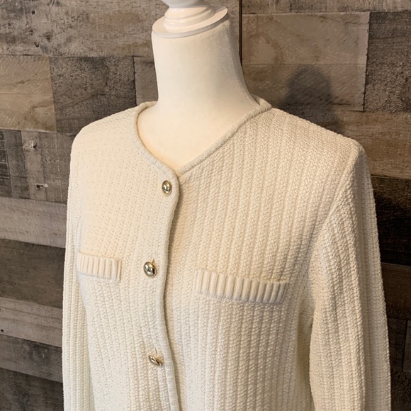 H&M Sweater Jacket with gold buttons - Picture 6 of 16